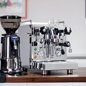 Meet your Posher, Chase